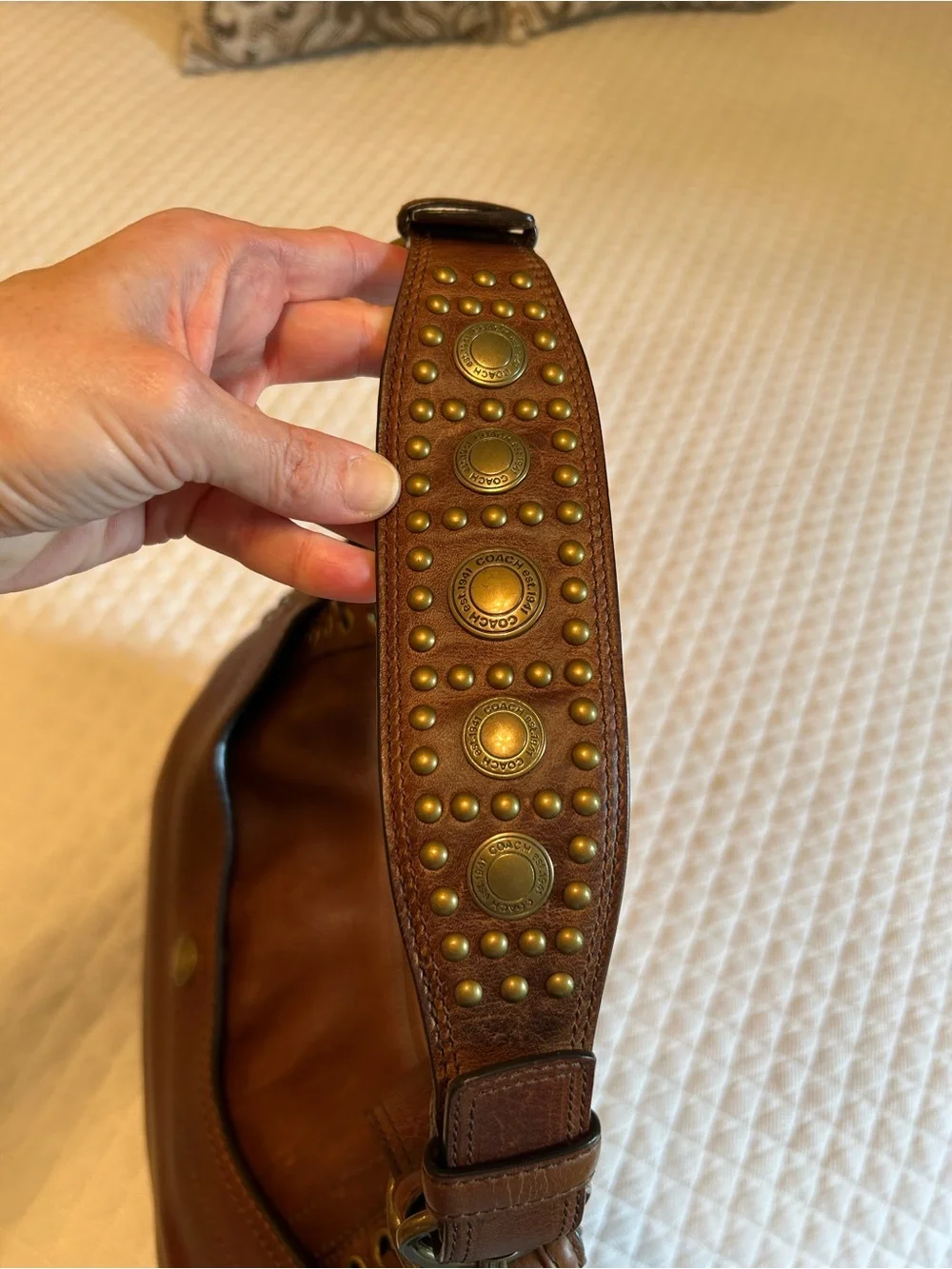 Coach Chelsea Abbey Lace Hobo in Brown No. C0793-10971 - Picture 6 of 16